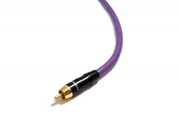 Purple Rain 75 Ohm Digital-Kabel MDCX15 1,5 m, 24 Karat vergoldete Vollmetallstecker